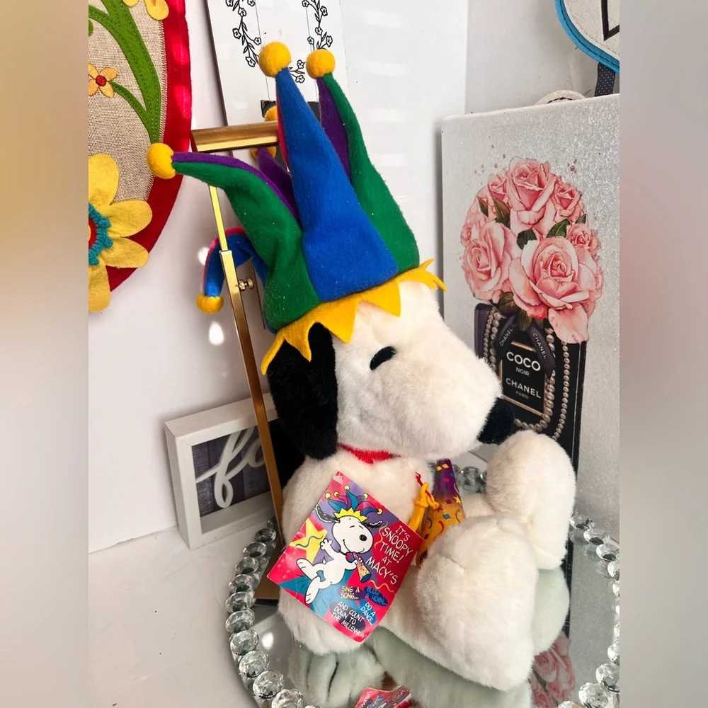 SNOOPY 2000 Millennium Macy's Limited Edition